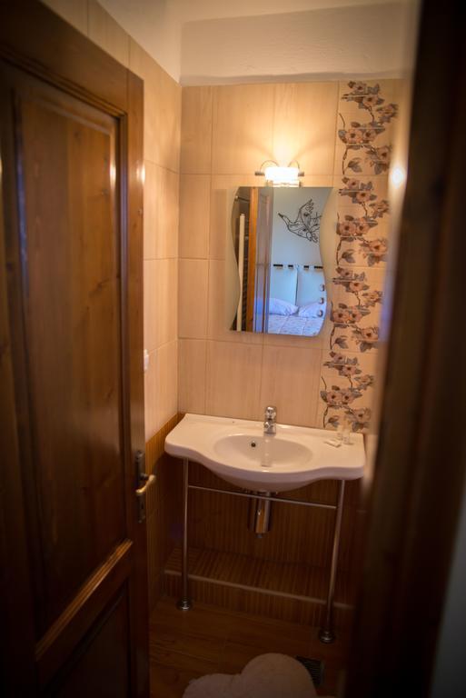 Kallisto Guesthouse 차가라다 외부 사진