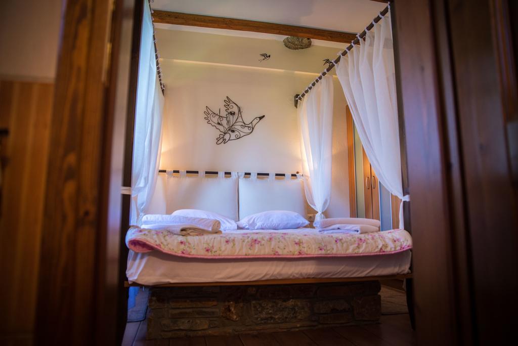 Kallisto Guesthouse 차가라다 외부 사진